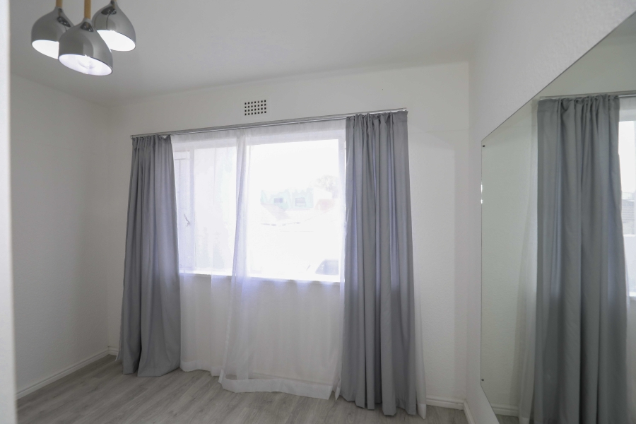 2 Bedroom Property for Sale in Woodstock Western Cape